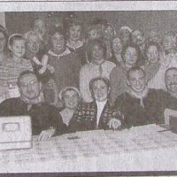 A Cena con «Ti aiuto io» da La Provincia del 28/11/2003